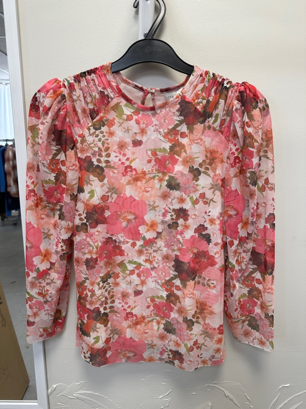 Ted Baker London Pink Floral Puff-Sleeve Blouse
